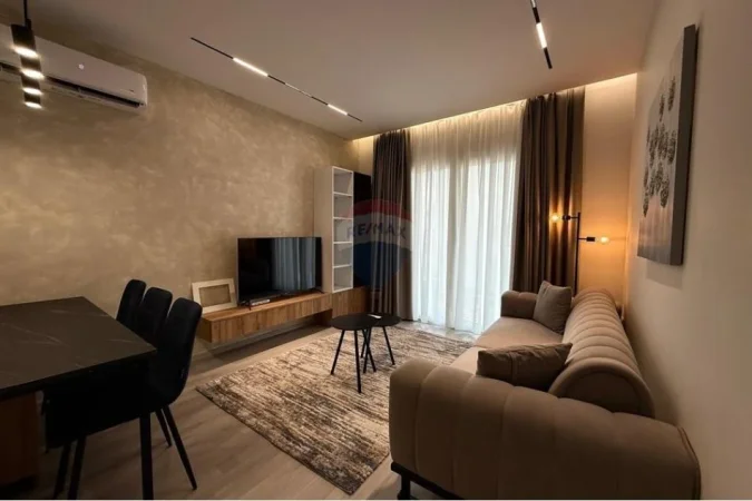 Tirane, jepet me qera apartament 1+1 Kati 1, 60 m² 600 € (Kodra e diellit)