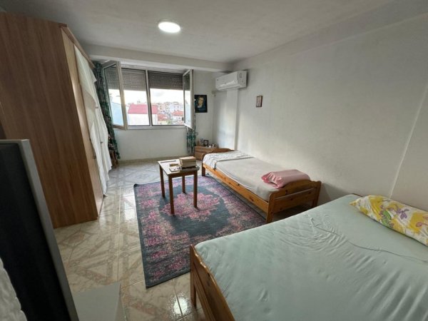 Tirane, shitet apartament 3+1 Kati 6, 99 m² 150.000 € (Brryli)