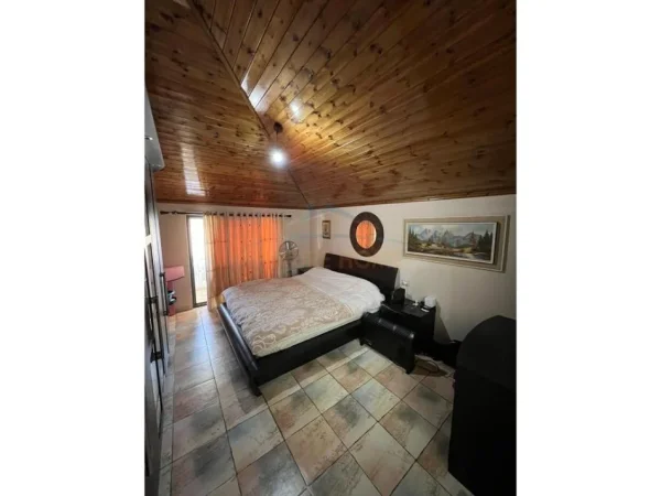 Tirane, shitet apartament 3+1+Ballkon Kati 3, 109 m² 170.000 € (Ali Dem)