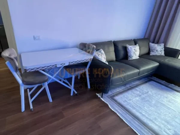 Tirane, shitet apartament 1+1 Kati 10, 72 m² 210.000 € (Rruga Mahmut Fortuzi)