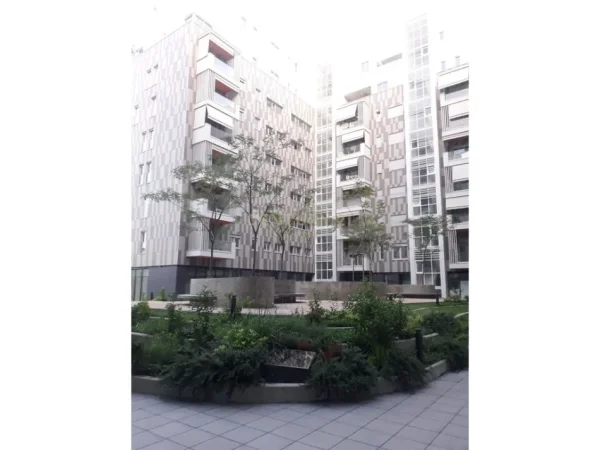 Tirane, jepet me qera apartament 1+1 Kati 5, 70 m² 1.000 € (FOLEJA E GJELBER)