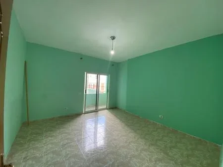 Tirane, shitet apartament 3+1+Ballkon Kati 3, 122 m² 248.000 € (Komuna e Parisit)