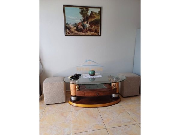 Tirane, jepet me qera apartament 1+1 Kati 4, 65 m² 450 € 