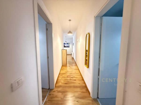 Tirane, jepet me qera apartament 2+1 Kati 5, 132 m² 1.300 € (Kompleksi Delijorgji)