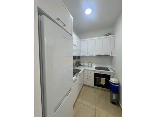 Durres, shitet apartament 1+1+Ballkon Kati 0, 60 m² 270.000 € (Gjiri i Lalzit)