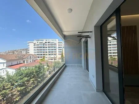 Tirane, shitet apartament 1+1 Kati 3, 98 m² 19.500.000 € 