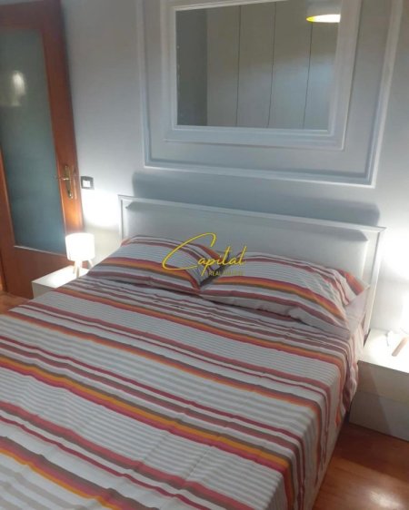 Tirane, jepet me qera apartament 1+1 Kati 3, 70 m² 620 € (ISH BLLOKU)