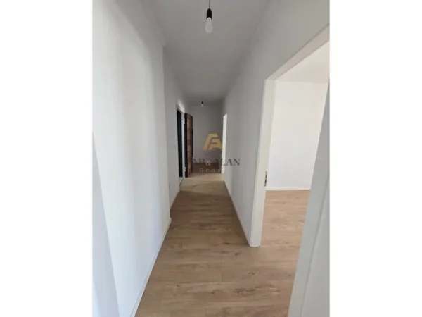 Tirane, shitet apartament 2+1 Kati 5, 55 m² 128.000 € (Don Bosko)