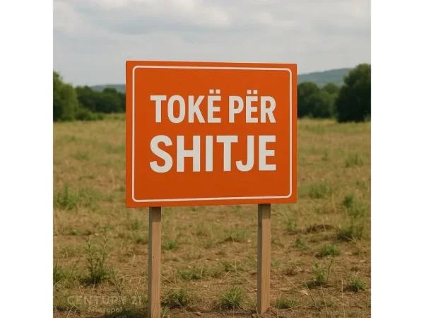 Tirane, shitet toke , 2.000 m² 110.000 € (vore)