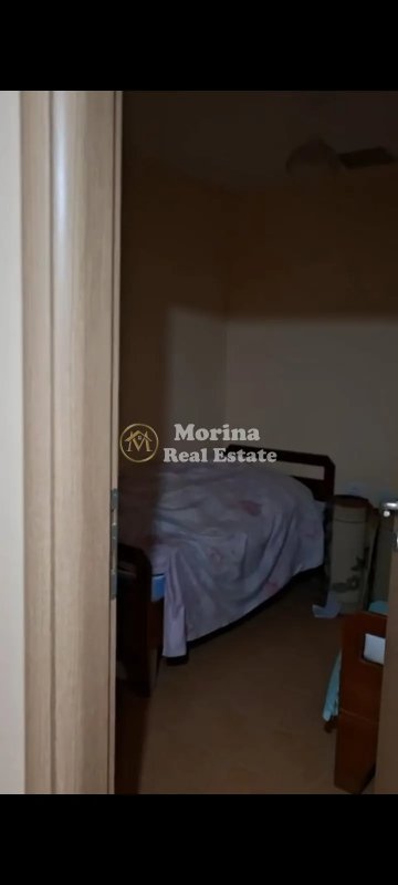 Tirane, jepet me qera apartament 2+1 Kati 1, 95 m² 400 € (Kodra e Diellit)