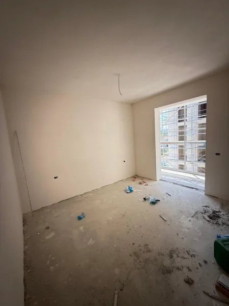 Tirane, shitet apartament 1+1+Aneks+Ballkon Kati 4, 72 m² 82.500 € (Paskuqan)