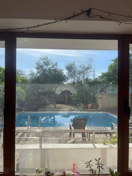 Tirane, shitet Vile 3 Katshe Kati 3, 400 m² 300.000 € (Farke)