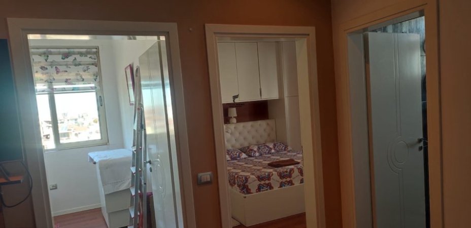 Tirane, jepet me qera apartament 2+1 Kati 3, 80 m² 600 € (SIRI KODRA)