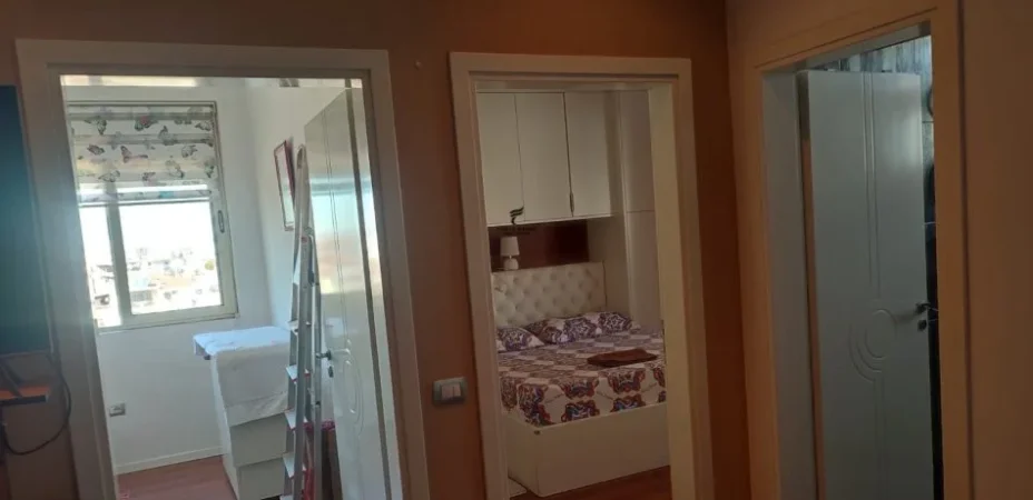 Tirane, jepet me qera apartament 2+1 Kati 3, 80 m² 600 € (SIRI KODRA)