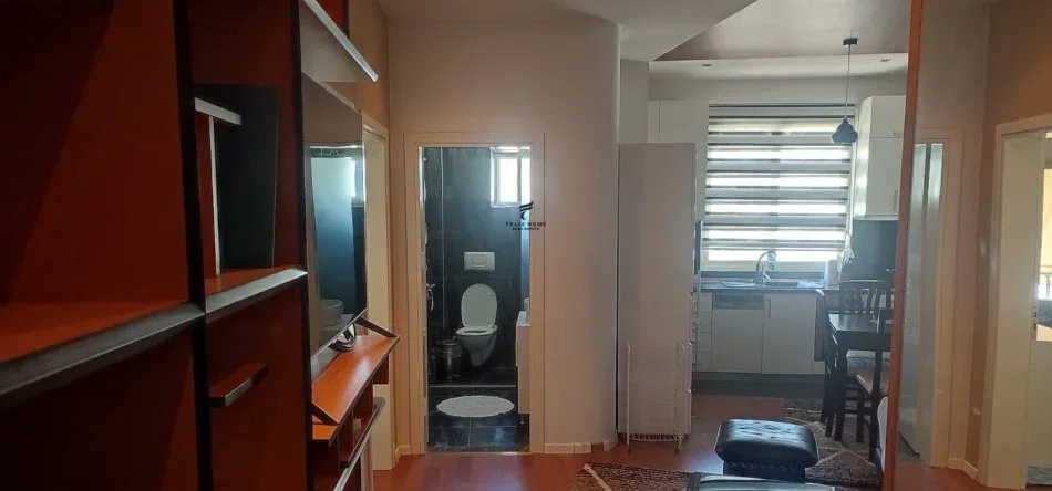 Tirane, jepet me qera apartament 2+1 Kati 3, 80 m² 600 € (SIRI KODRA)