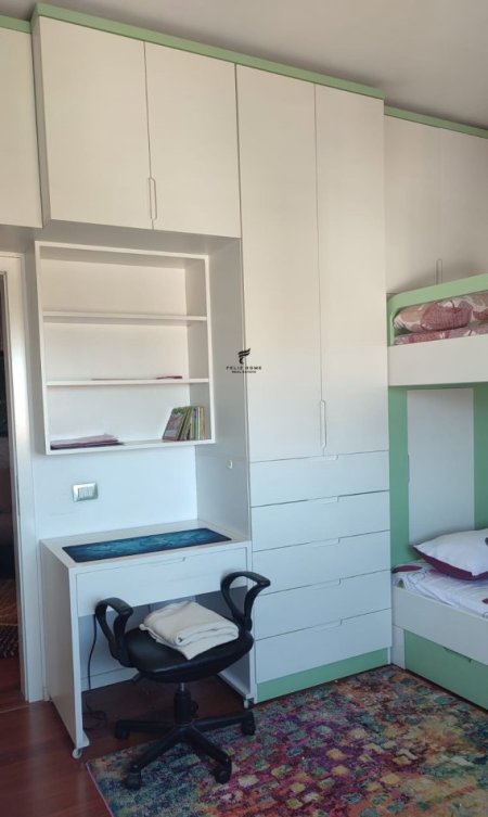 Tirane, jepet me qera apartament 2+1 Kati 3, 80 m² 600 € (SIRI KODRA)