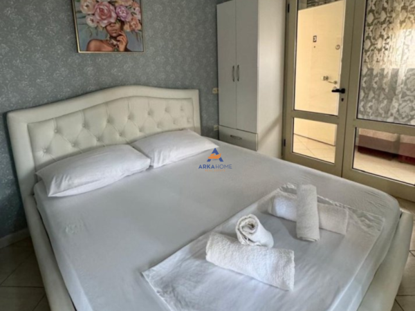 Tirane, jepet me qera apartament 1+1 Kati 5, 48 m² 540 € (Rruga e Durresit)