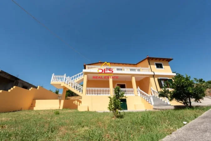 Vlore, shitet shtepi Kati 0, 130 m² (Risili)