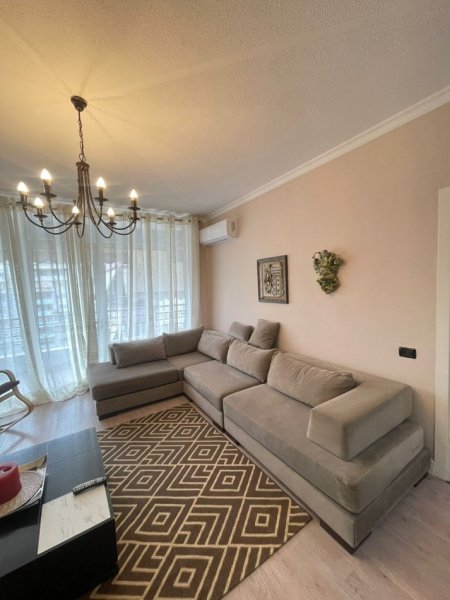 Qera, apartament 2+1+2+ Ballkon Kati 7, 110 m², Komuna e Parisit, (Kompleksi Kika 1), 700 Euro/Muaj