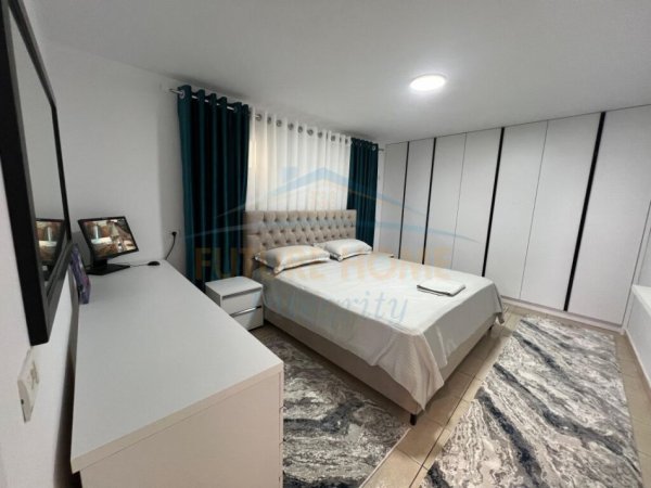 Tirane, jepet me qera shtepi 1 Katshe Kati 1, 90 m² 600 € (Mjull Bathore)