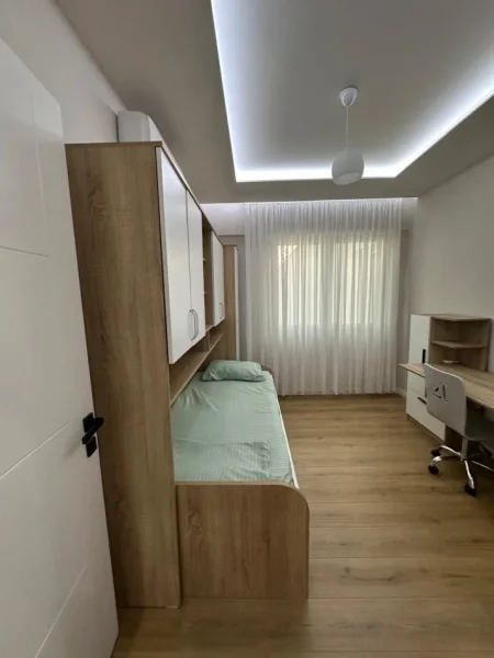 Tirane, shitet apartament 2+1 Kati 11, 110 m² (Perball Delijorgjit)