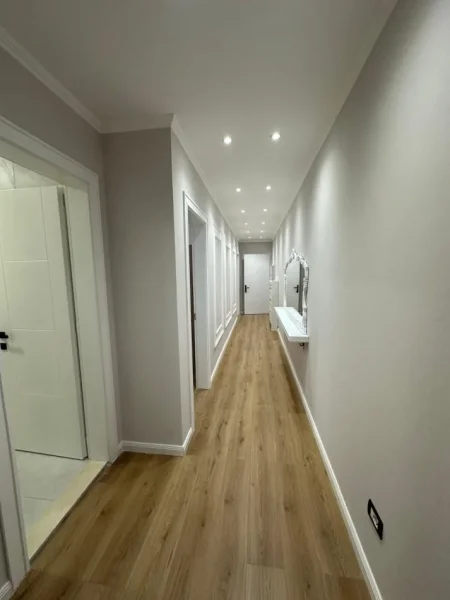 Tirane, shitet apartament 2+1 Kati 11, 110 m² (Perball Delijorgjit)