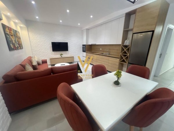 Tirane, jepet me qera apartament 1+1+Ballkon Kati 6, 100 m² 700 € (KODRA E DIELLIT)