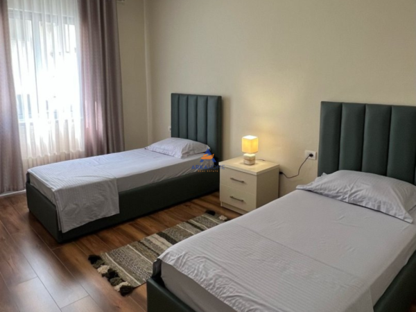 Durres, shitet apartament 2+1+Ballkon Kati 2, 95 m² 198.000 € (Stacioni i Trenit)