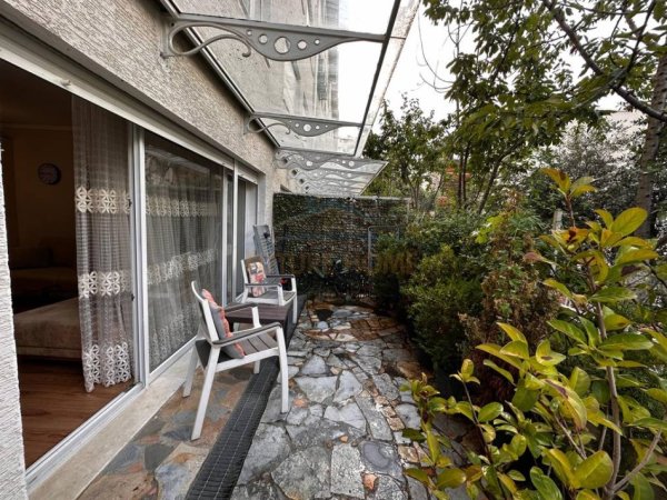 Tirane, jepet me qera apartament duplex Dublex Kati 1, 109 m² 700 € 