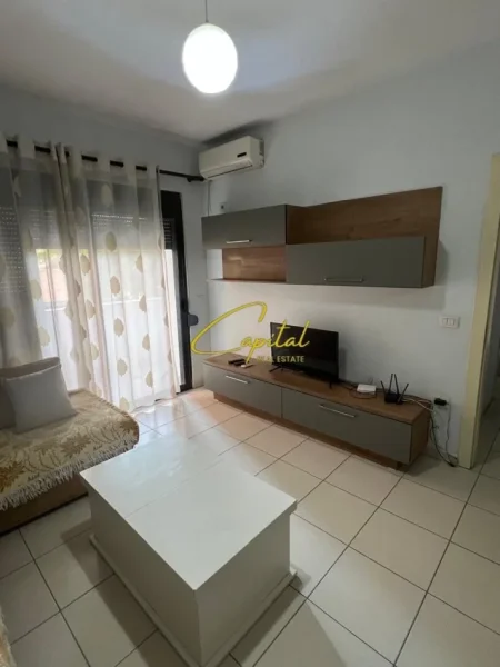 Tirane, jepet me qera apartament 2+1 Kati 1, 75 m² 480 € (ASTIR)