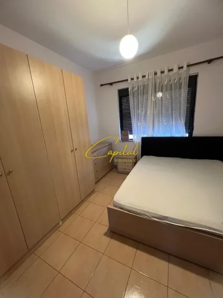 Tirane, jepet me qera apartament 2+1 Kati 1, 75 m² 480 € (ASTIR)