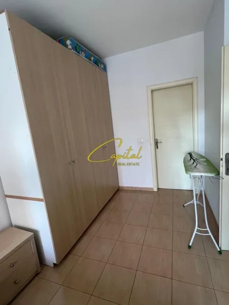 Tirane, jepet me qera apartament 2+1 Kati 1, 75 m² 480 € (ASTIR)