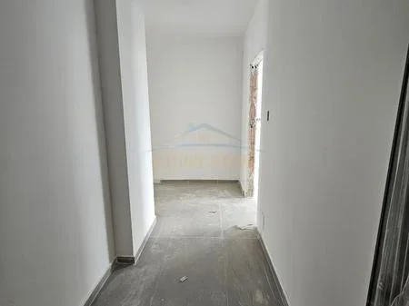 Tirane, shitet apartament 2+1+2+Ballkon Kati 3, 124 m² 208.000 € (Bulevardi i Ri)