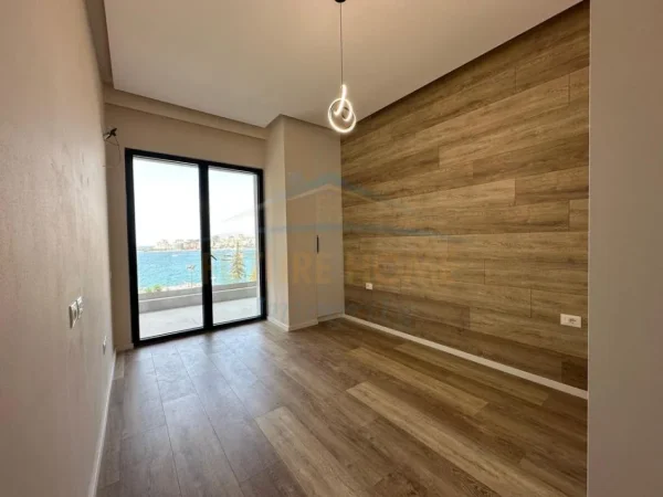 SHITET APARTAMENT 1+1 NE SARANDE PRANE HOTEL BUTRINTI