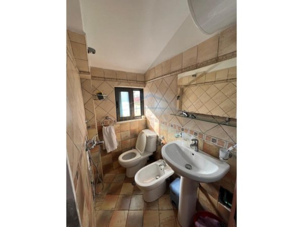 APARTAMENT 3+1+2 PER SHITJE, TREGU ELEKTRIK, PRANE GRAND