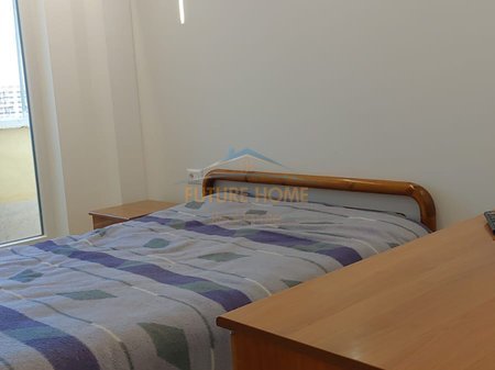 Tirane, jepet me qera apartament 1+1 Kati 9, 70 m² 600 € 