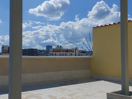 Tirane, jepet me qera apartament 1+1 Kati 9, 70 m² 600 € 