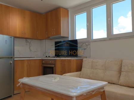 Tirane, jepet me qera apartament 1+1 Kati 9, 70 m² 600 € 