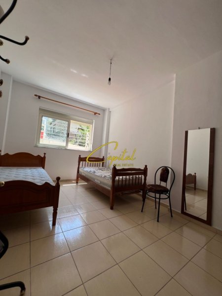 Tirane, shitet apartament 1+1 Kati 0, 60 m² 75.000 € (QENDRA KRISTAL)