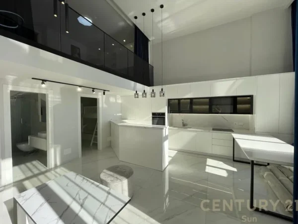 Vlore, shitet apartament duplex Dublex Kati 0, 70 m² 330.000 € (Radhime-Vlore)