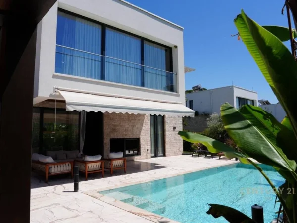 Durres, shitet Vile 2 Katshe Kati 2, 597 m² 1.300.000 € (Gjiri i Lalzit , San Pietro)