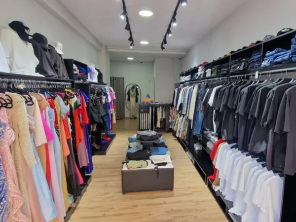 Tirane, shitet ambjent biznesi Kati 0, 40 m² (Astir, Prane Oslo)