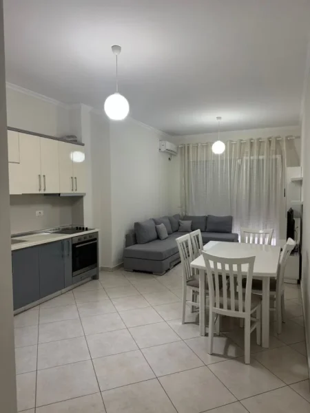 Tirane, jepet me qera apartament 2+1+Aneks+Ballkon Kati 2, 110 m² 500 € (Kopshti Botanik)