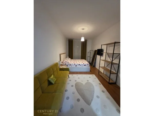 Tirane, jepet me qera apartament 2+1+Aneks+Ballkon Kati 2, 94 m² 750 € (Don Bosko)