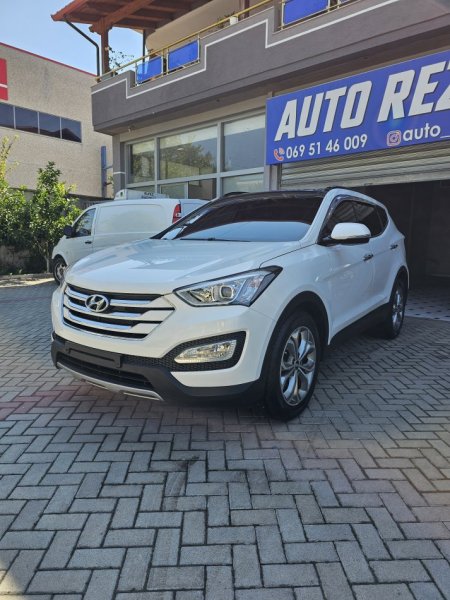 Fier, shes makine Hyundai Santa Fe Nafte, e bardhë automatik 12.800 €