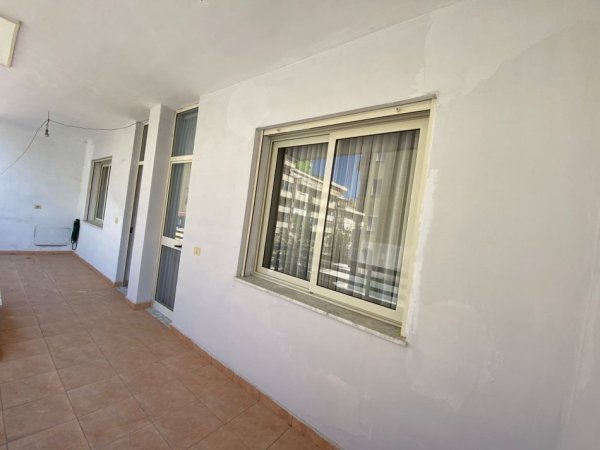 Durres, shitet apartament 3+1+Ballkon Kati 3, 117 m² 130.000 € (ILIRIA PLAZH DURRES)