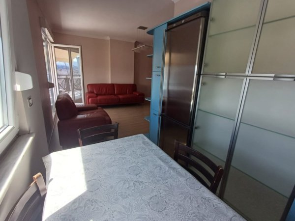 APARTAMENT 1+1 ME QIRA  550 € (ISH EKSPOZITA)
