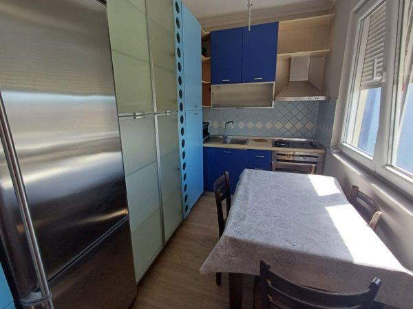 APARTAMENT 1+1 ME QIRA  550 € (ISH EKSPOZITA)