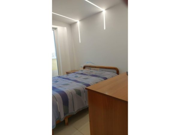 Tirane, jepet me qera apartament 1+1 Kati 9, 45 m² 600 € 