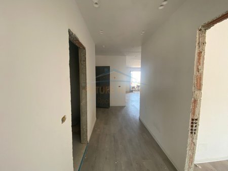 Tirane, shitet apartament 2+1 Kati 6, 108 m² 226.850 € (Jordan Misja)